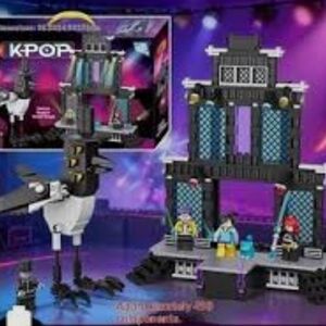 KPOP Building Set with Black and Blue Blocks